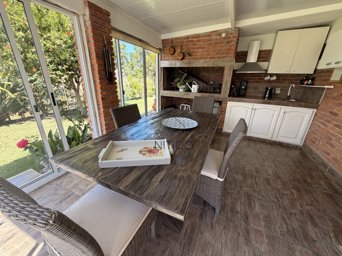 Casa ID.593 - Casa en venta en Punta del Este , Jardines de Cordoba 