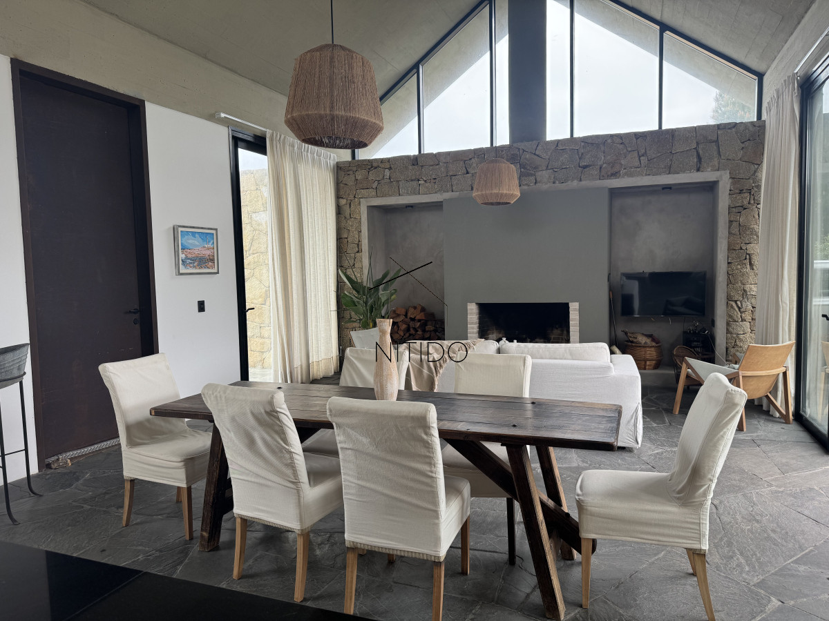 Casa ID.210 - Casa en alquiler temporal playa Brava 