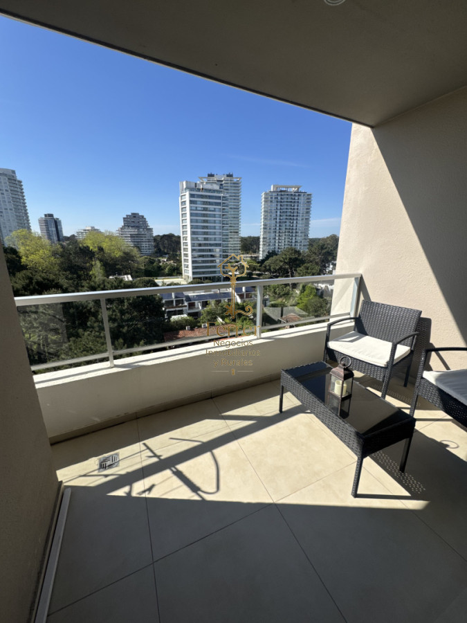 Apartamento ID.741 - Apartamento de dos dormitorios en venta  Punta del este  