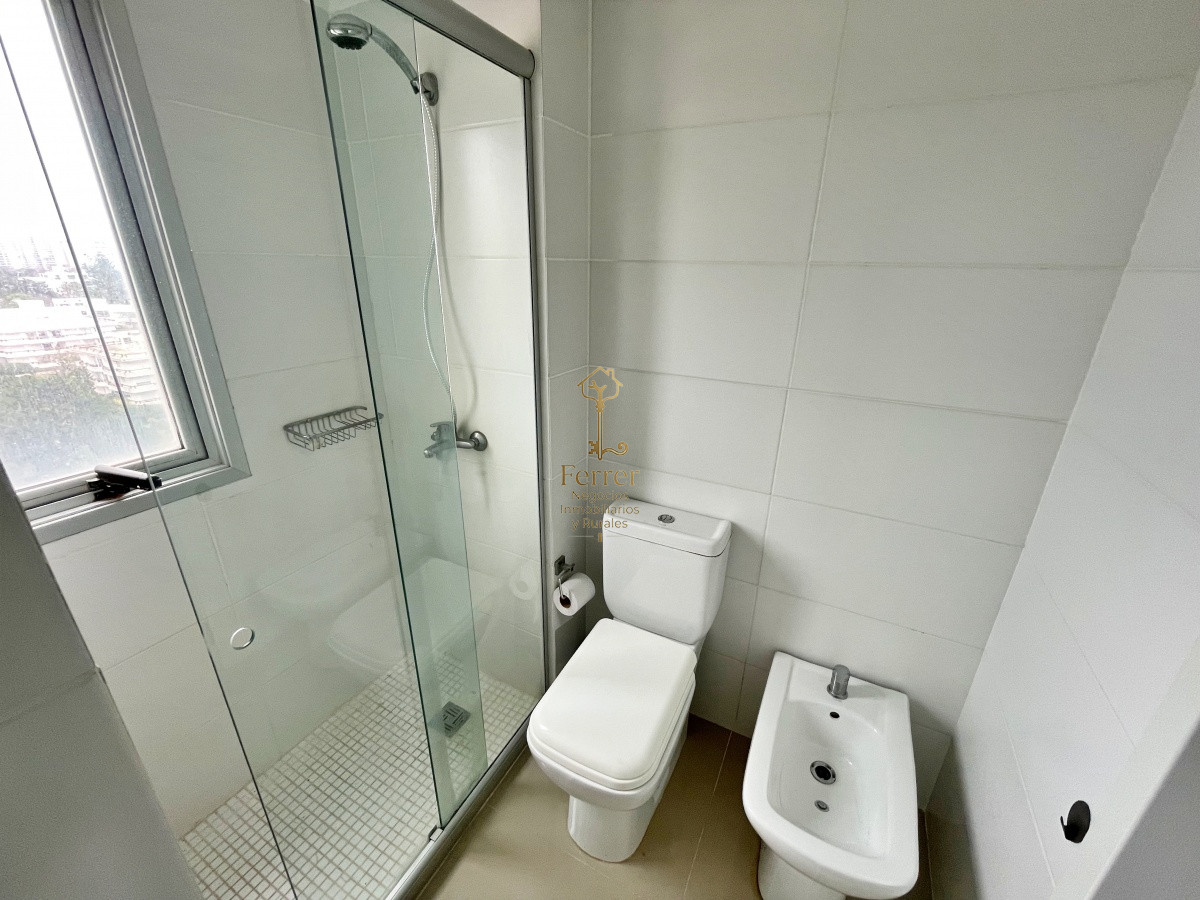 Apartamento ID.741 - Apartamento de dos dormitorios en venta  Punta del este  