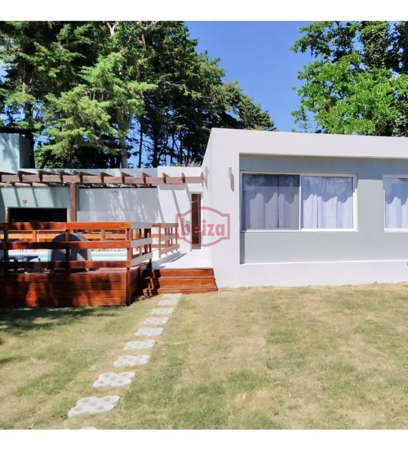Casa ID.165677/Casa-en-venta-para-clinica - Casa en venta en zona cantegril