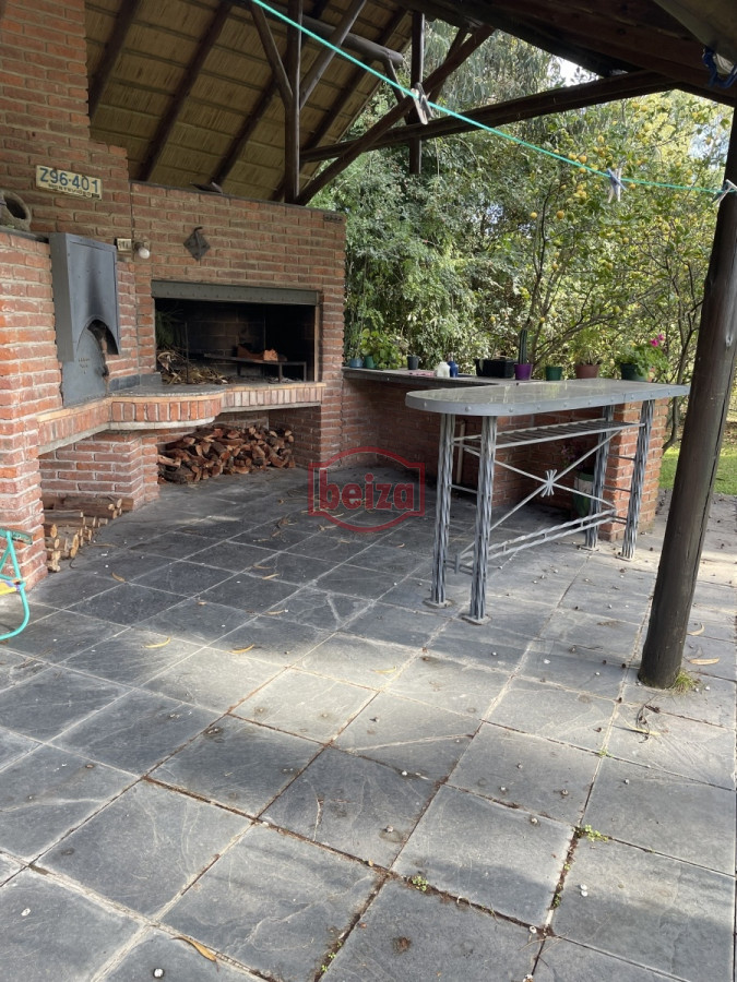 Casa ID.166818/VENTRA-casa-en-paradas-mansa - Casa en venta en Jardines de Cordoba ,  excelente zona 