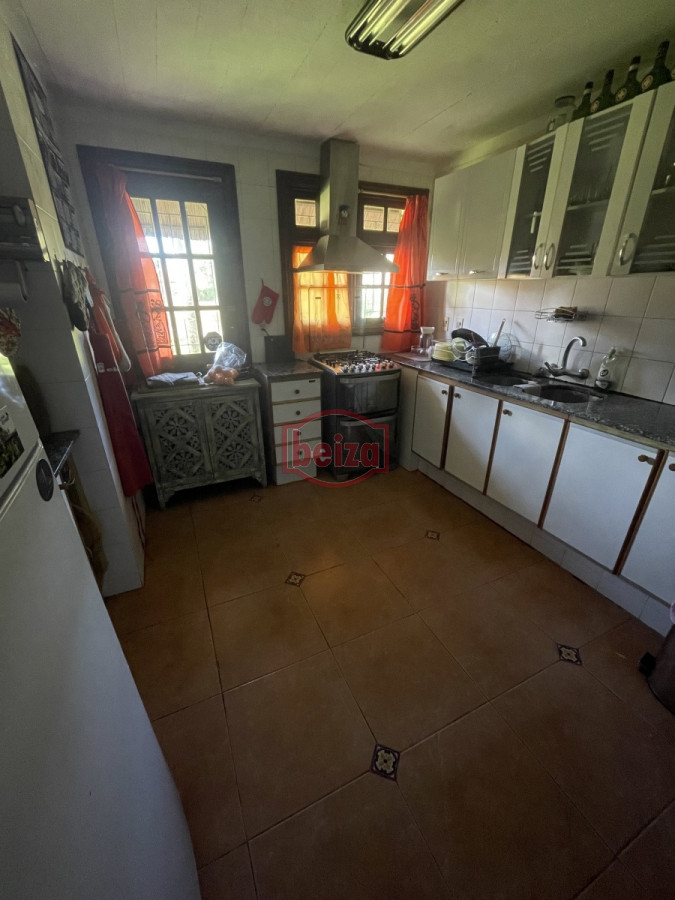 Casa ID.166818/VENTRA-casa-en-paradas-mansa - Casa en venta en Jardines de Cordoba ,  excelente zona 