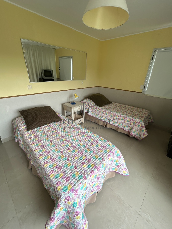 Apartamento ID.2073 - Espectcular Penthouse en venta en Punta del Este 