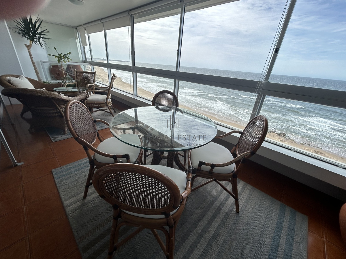 Apartamento ID.1730 - Apartamento en venta , 3 dormitorios , primera linea de la Bava 