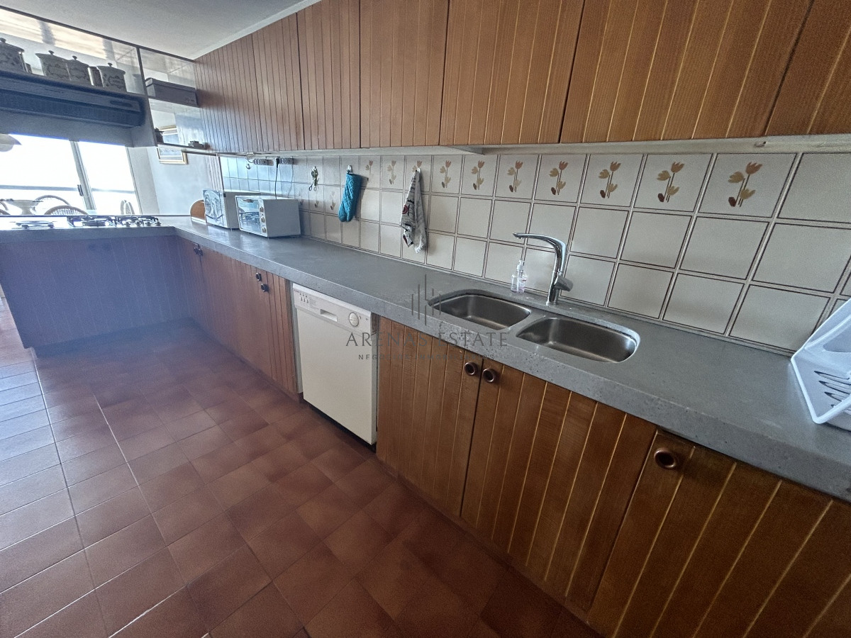 Apartamento ID.1730 - Apartamento en venta , 3 dormitorios , primera linea de la Bava 