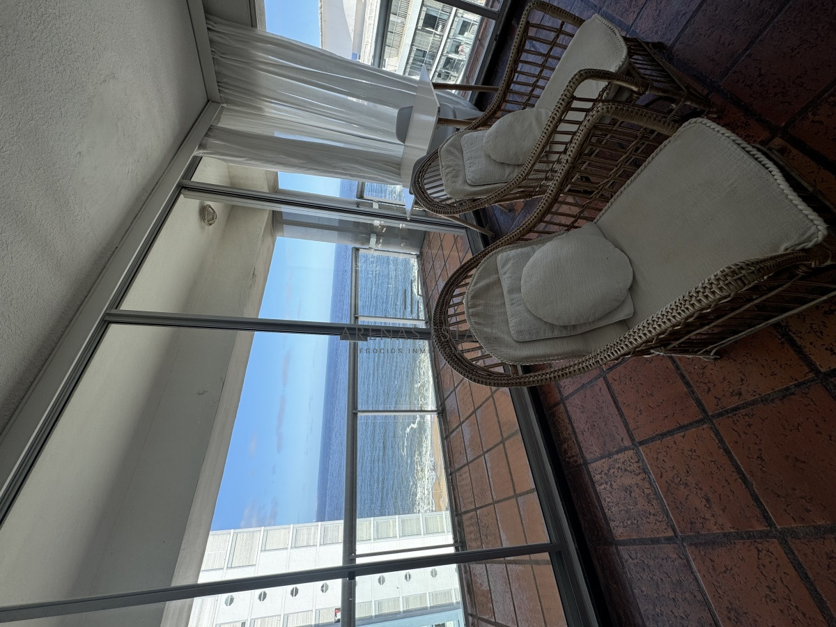 Apartamento ID.2941 - Apartamento de 2 dormitorios en venta en Punta del Este 