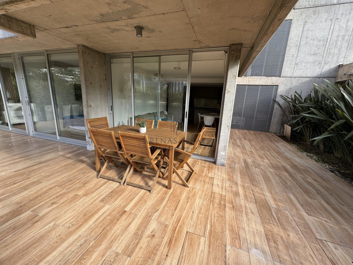 Apartamento ID.2742 - Apartamento en venta de dos dormitorios en Punta del Este 
