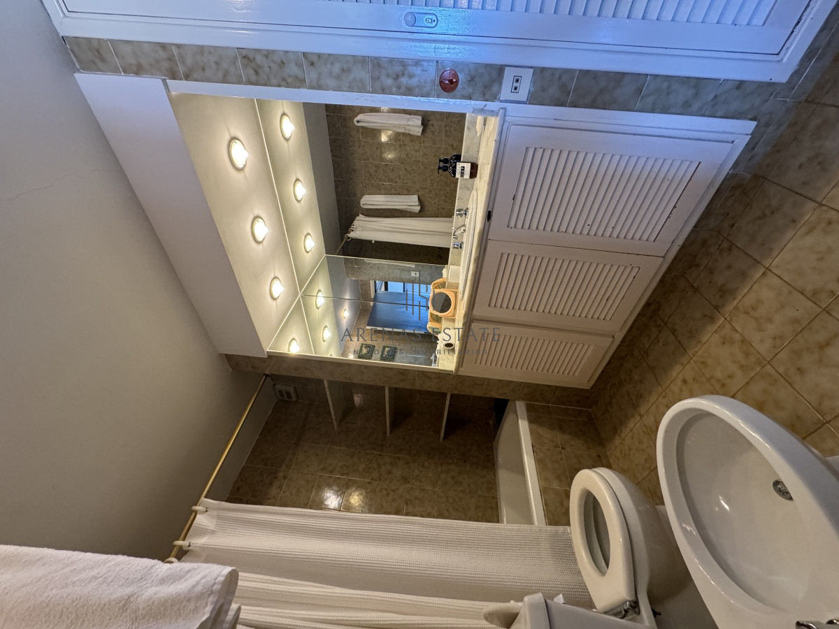 Apartamento ID.2941 - Apartamento de 2 dormitorios en venta en Punta del Este 