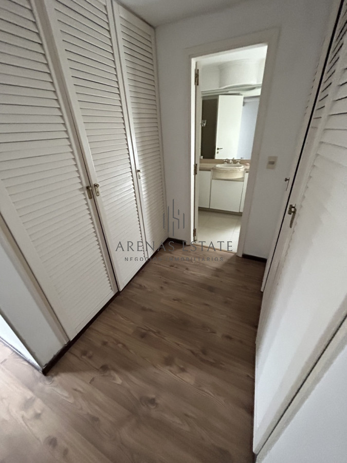 Apartamento ID.1779 - Apartamento en venta en Punta del Este , zona Mansa 