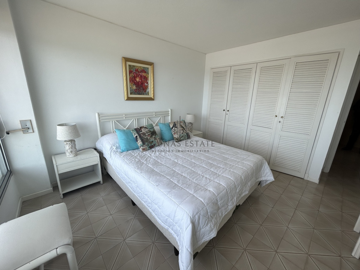 Apartamento ID.1730 - Apartamento en venta , 3 dormitorios , primera linea de la Bava 