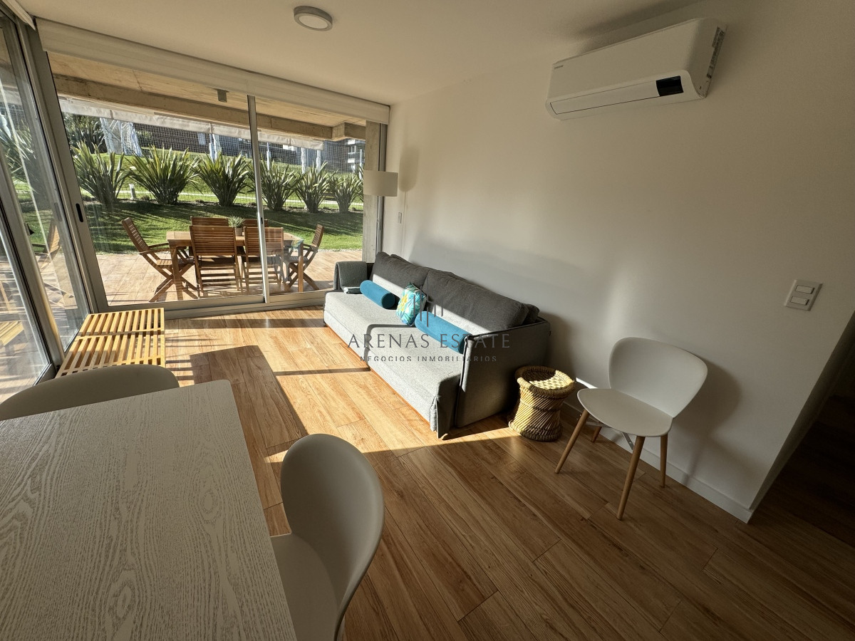 Apartamento ID.2742 - Apartamento en venta de dos dormitorios en Punta del Este 