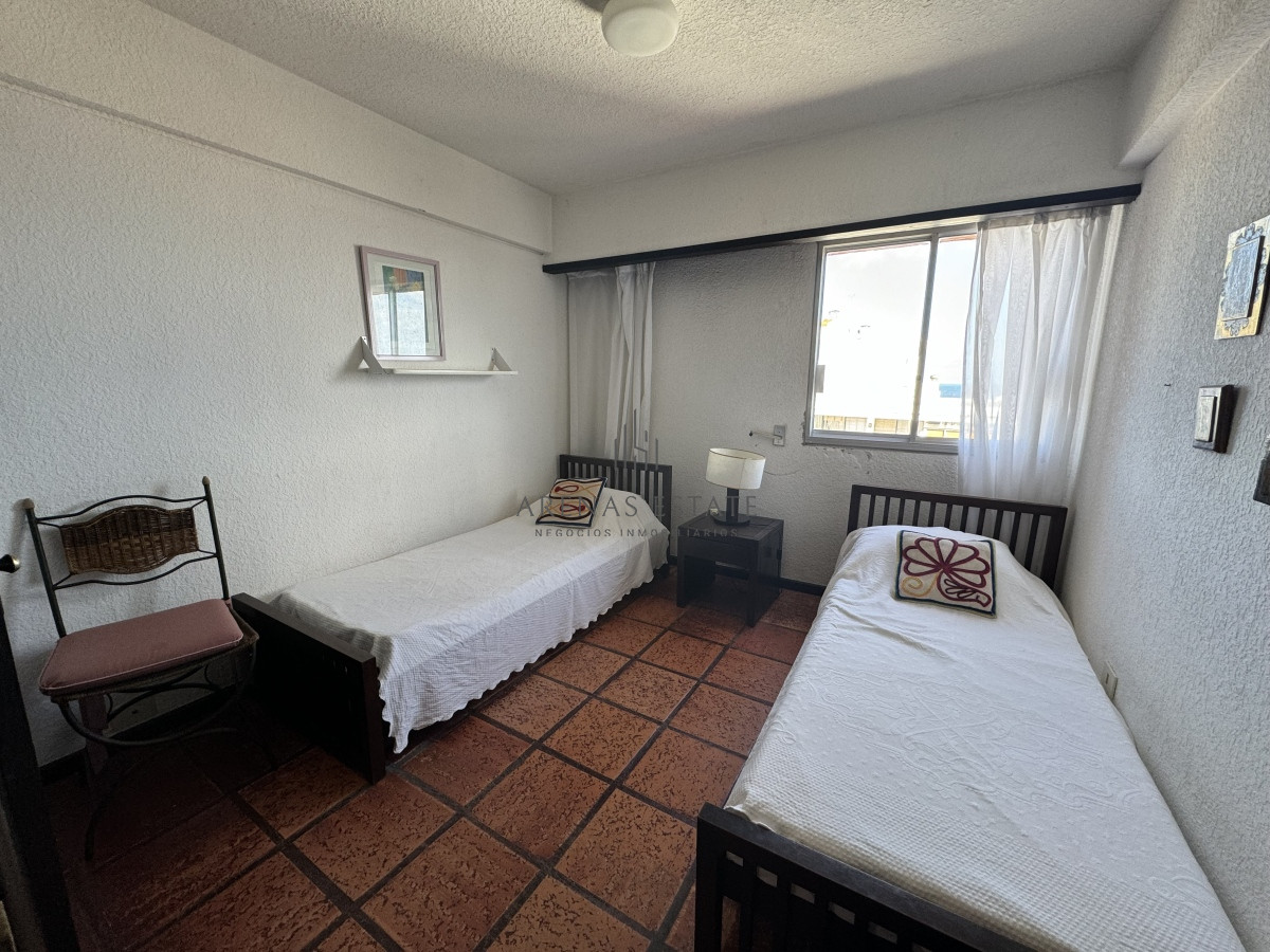 Apartamento ID.2941 - Apartamento de 2 dormitorios en venta en Punta del Este 