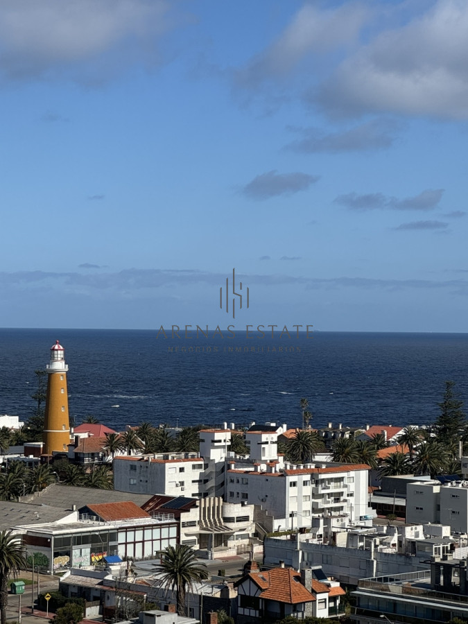Apartamento ID.2940 - Apartamento en venta de 3 dormitorios en Punta del Este 