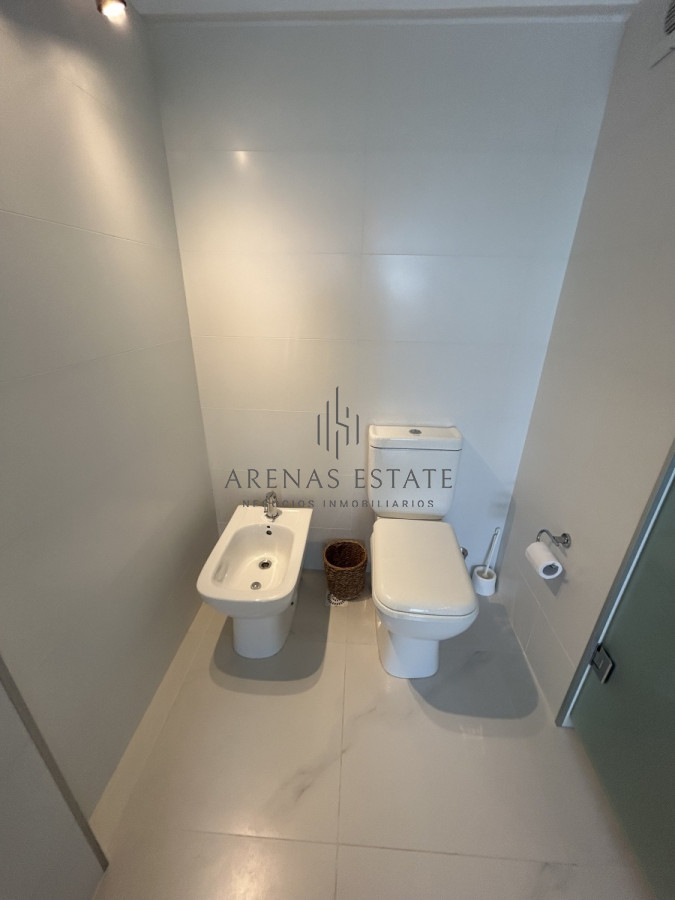Apartamento ID.1730 - Apartamento en venta , 3 dormitorios , primera linea de la Bava 