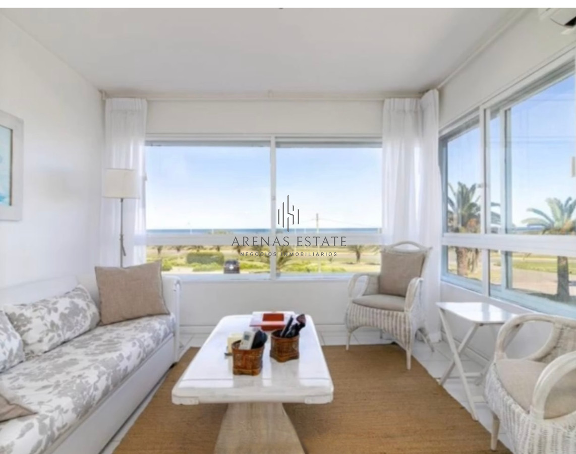 Apartamento ID.2712 - Apartamento de dos dormitorios en venta en Punta del Este 