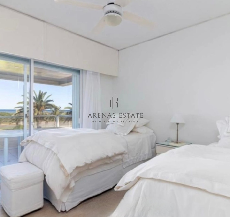 Apartamento ID.2712 - Apartamento de dos dormitorios en venta en Punta del Este 