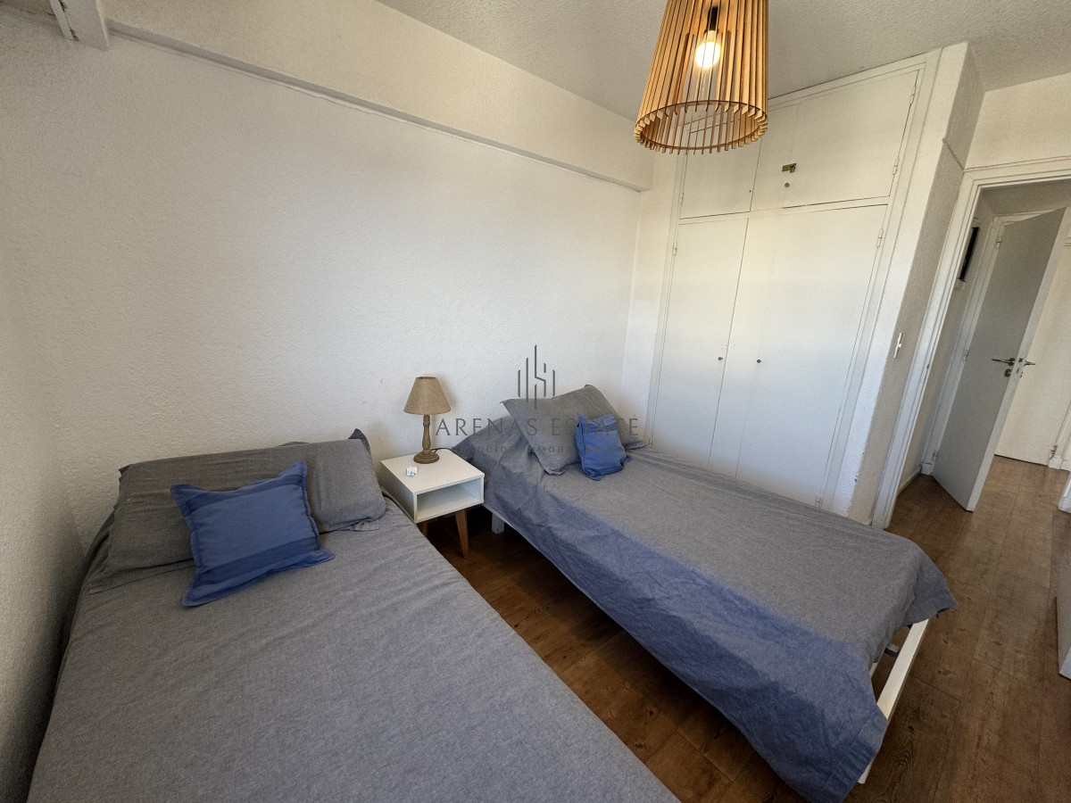 Apartamento ID.2940 - Apartamento en venta de 3 dormitorios en Punta del Este 