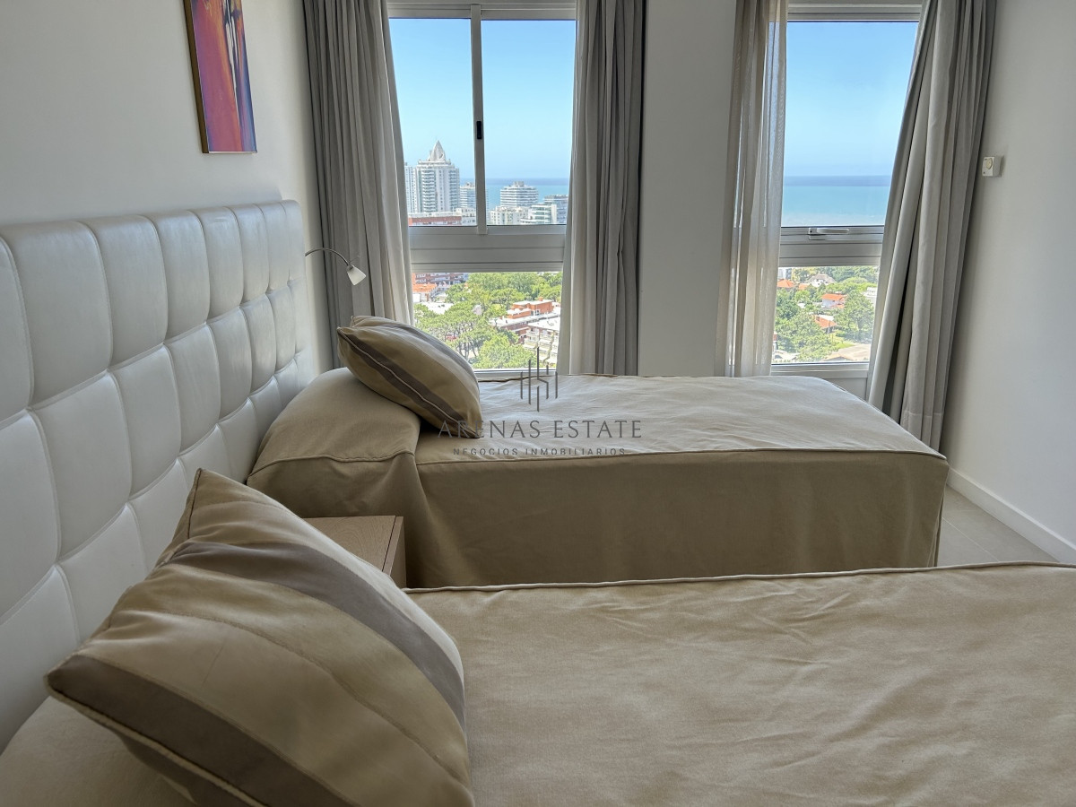 Apartamento ID.2213 - Apartamento de 3 dormitorios en venta en casino tower 