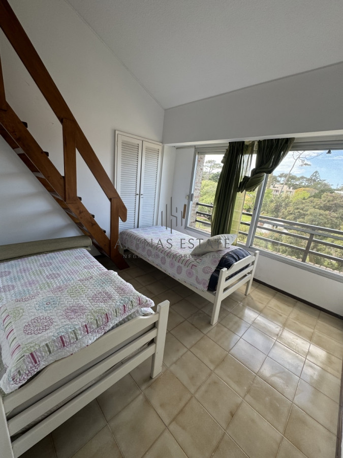 Apartamento ID.3083 - Apartamento de 3 dormitorios en venta en Punta del Este