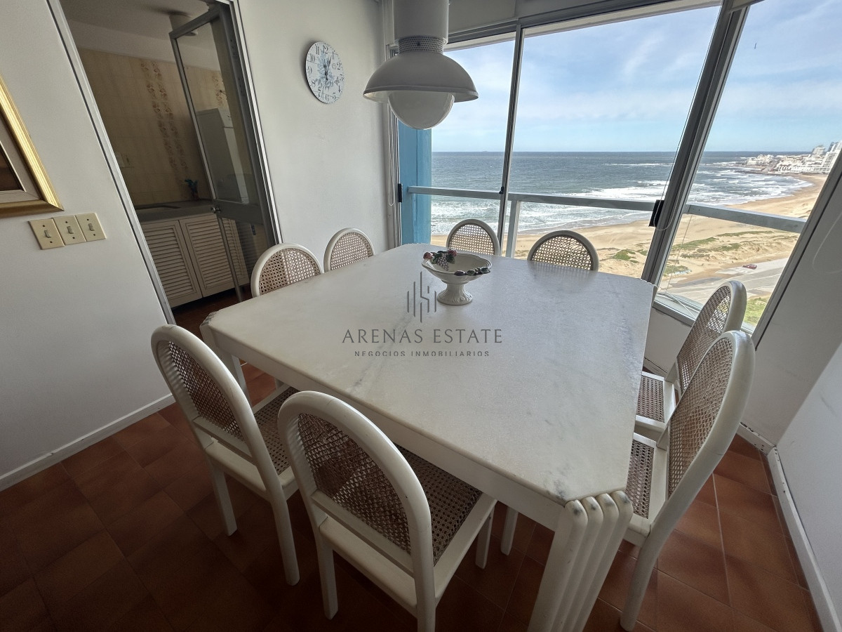 Apartamento ID.1730 - Apartamento en venta , 3 dormitorios , primera linea de la Bava 