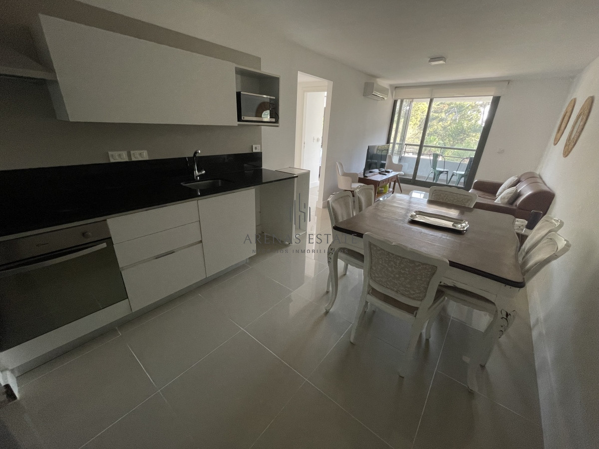 Apartamento ID.1556 - Apartamento de dos dormitorios en venta Punta del Este 