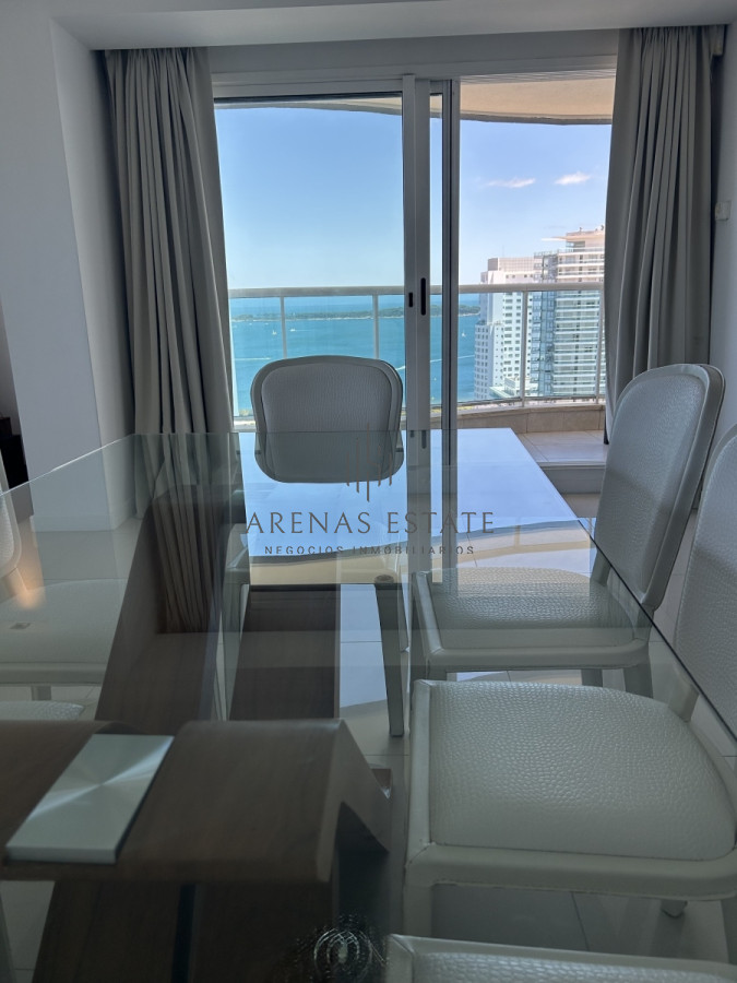 Apartamento ID.2213 - Apartamento de 3 dormitorios en venta en casino tower 