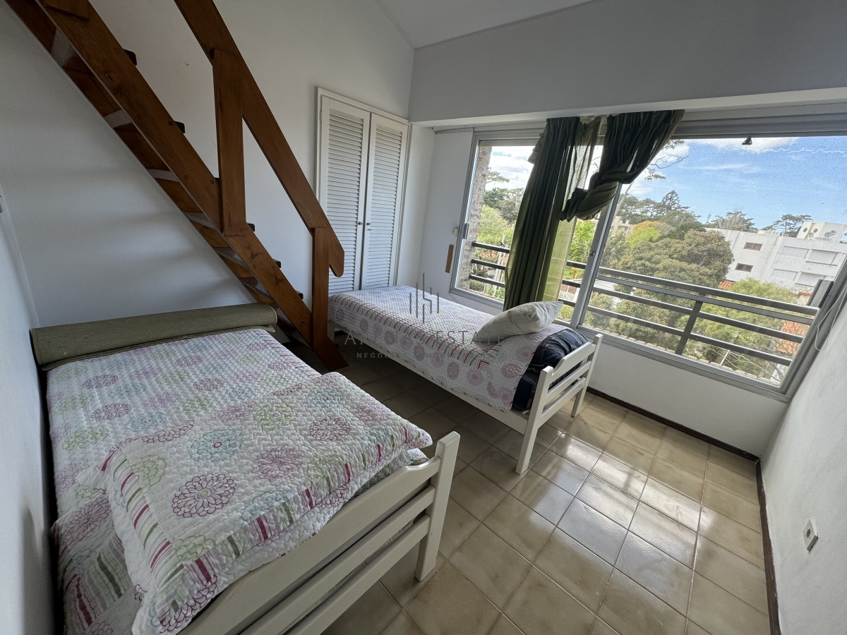 Apartamento ID.3083 - Apartamento de 3 dormitorios en venta en Punta del Este