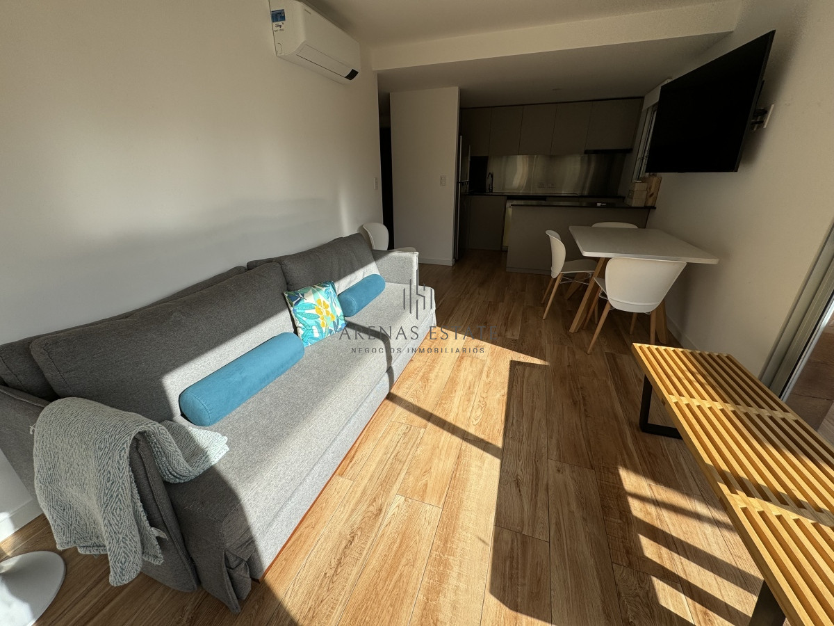 Apartamento ID.2742 - Apartamento en venta de dos dormitorios en Punta del Este 