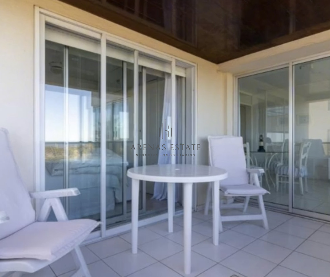 Apartamento ID.2712 - Apartamento de dos dormitorios en venta en Punta del Este 