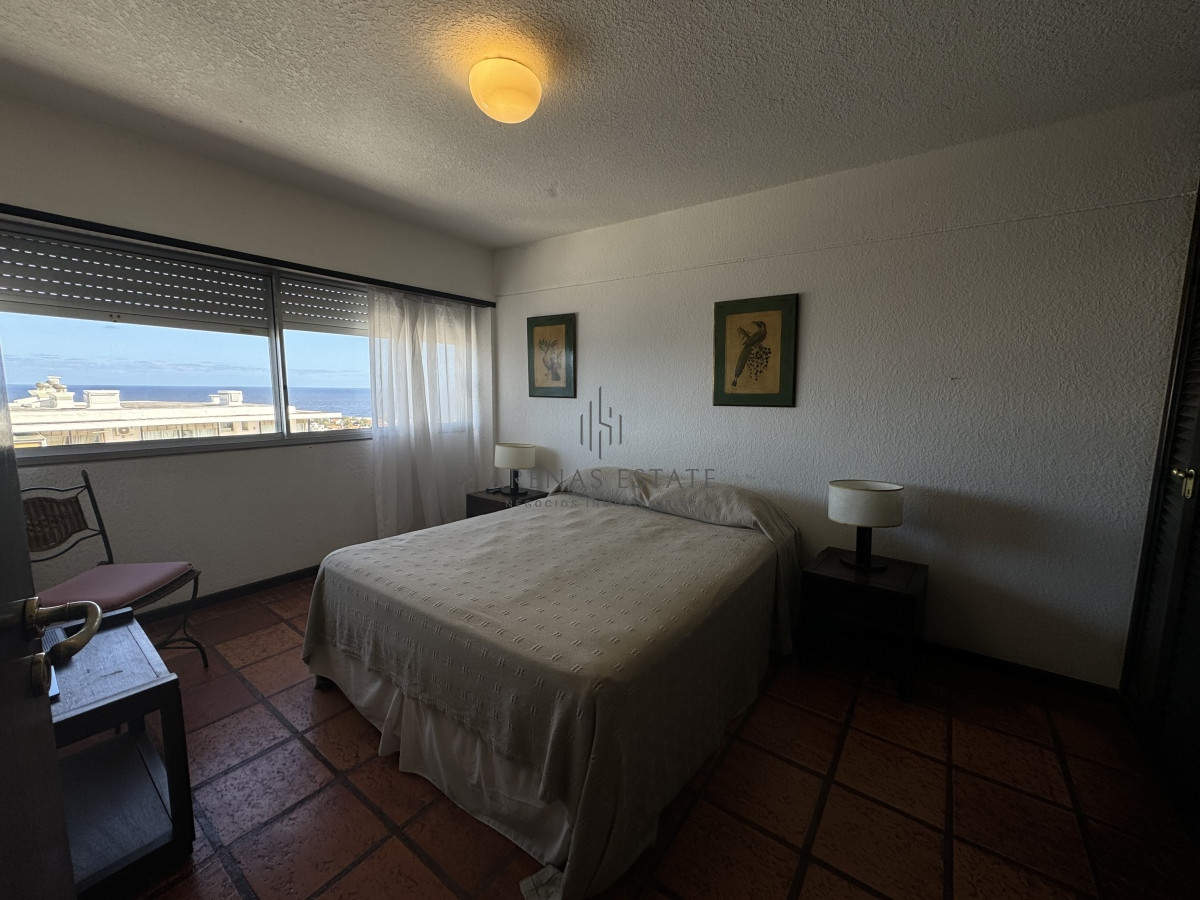 Apartamento ID.2941 - Apartamento de 2 dormitorios en venta en Punta del Este 