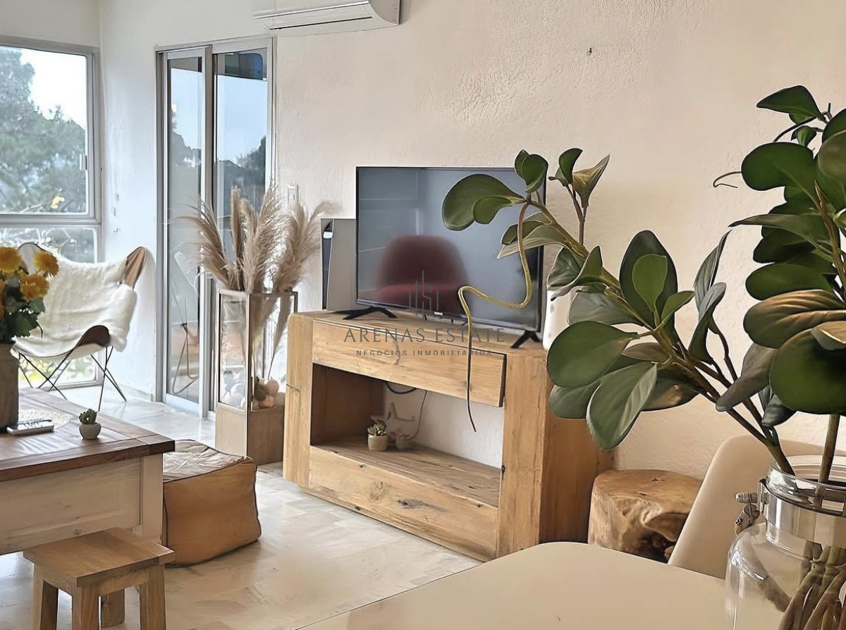 Apartamento ID.3614 - Apartamento de tres dormitorios en venta en Punta del Este
