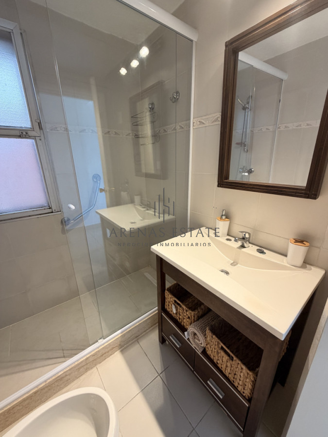 Apartamento ID.4344 - Apartameto de 3 dormitorios en Venta en Punta del Este 