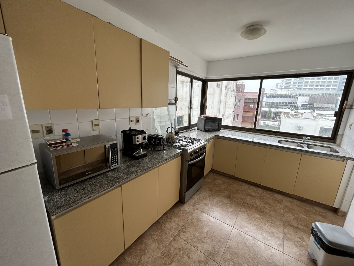 Apartamento ID.1779 - Apartamento en venta en Punta del Este , zona Mansa 