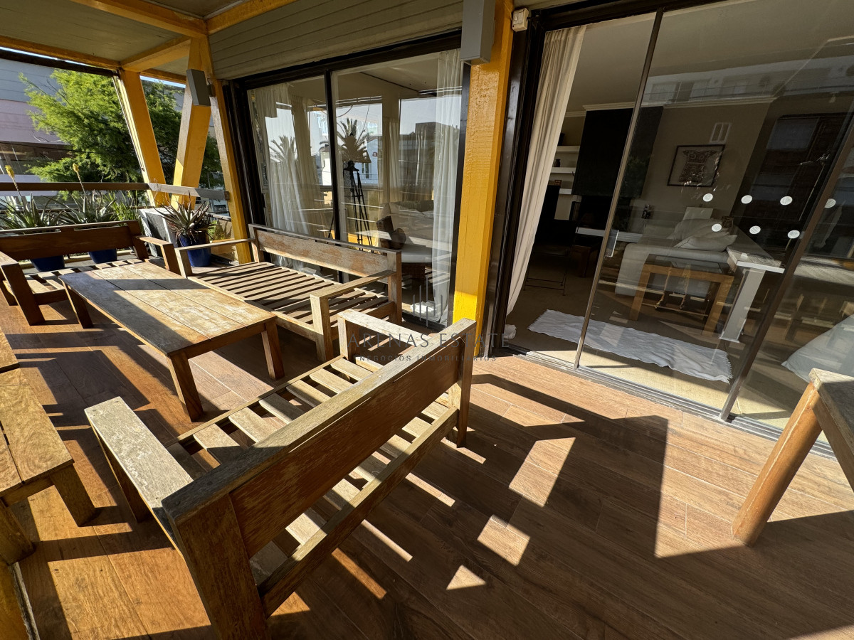 Apartamento ID.3226 - Apartamento en venta de 3 dormitorios en Punta del Este 