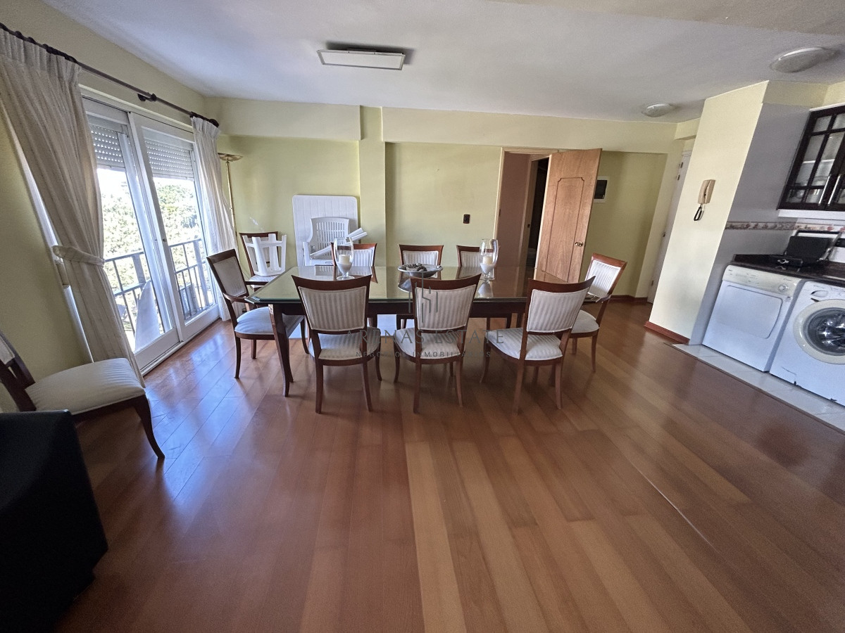 Apartamento ID.1968 - Apartamento en venta de dos dormitorios en Punta del Este 