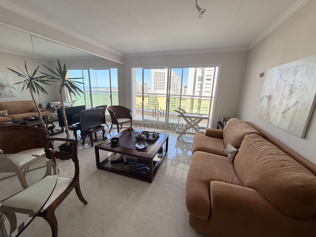Apartamento ID.4394 - Apartamento en venta en Coral Tower 3 dormitorios , Paya Mansa