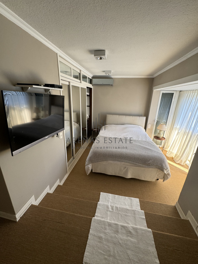 Apartamento ID.3226 - Apartamento en venta de 3 dormitorios en Punta del Este 