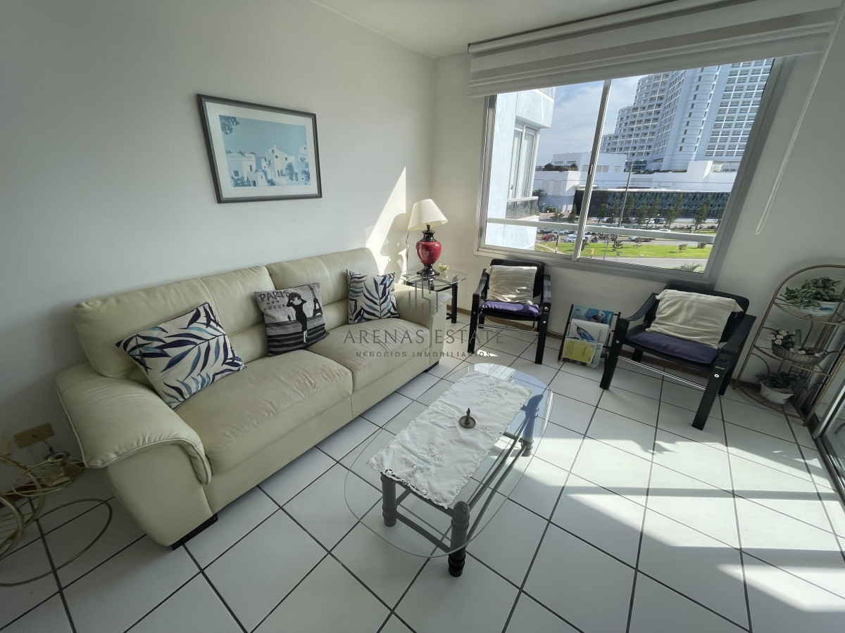 Apartamento ID.1500 - Apartamento de dos dormitorios ubicado en Aidy Grill , Punta del Este 