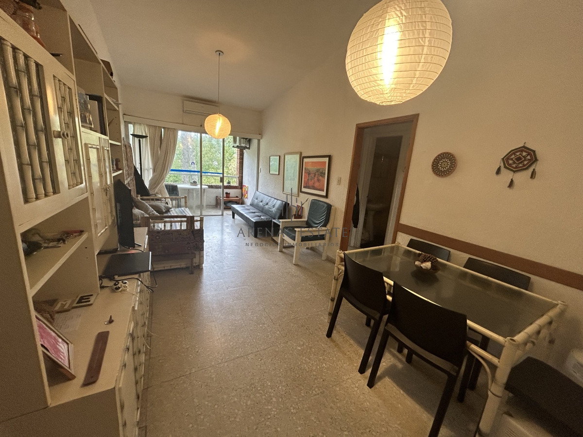 Apartamento ID.2604 - Apartamento de 1 dormitorios en venta en zona Arcobaleno , Punta del Este 