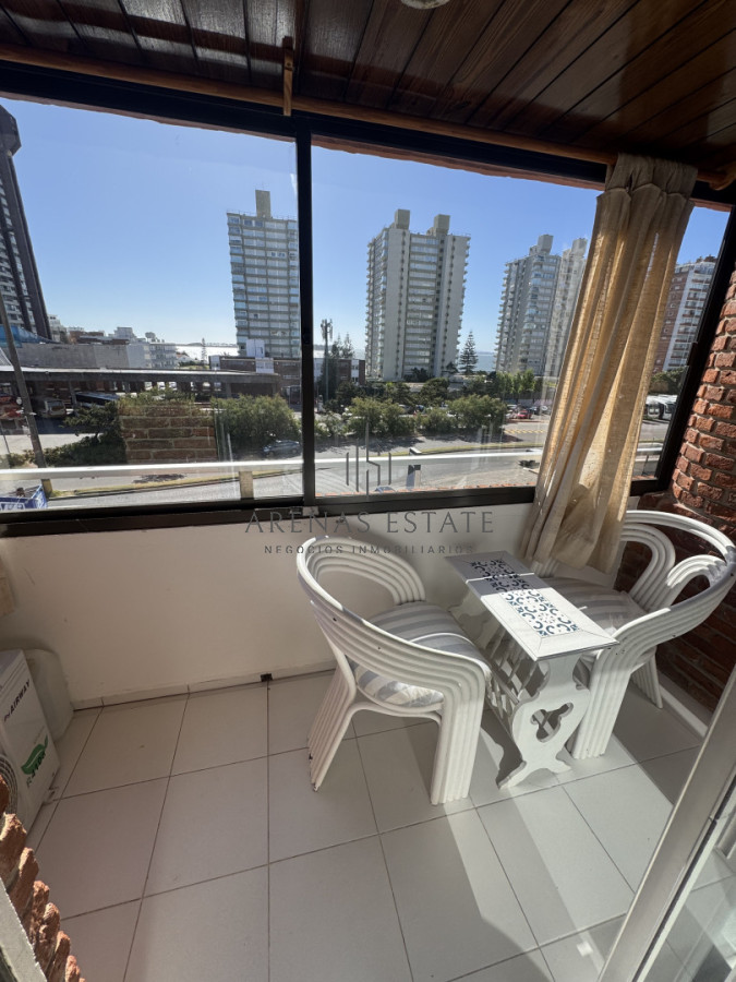 Apartamento ID.4122 - Apartamento en venta en primera linea de playa Brava Punta del Este 
