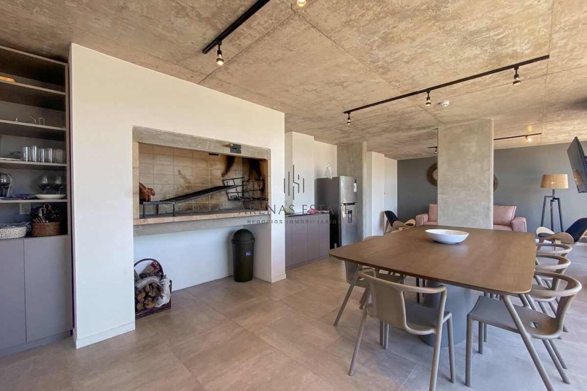 Apartamento ID.3296 - Excelente aparatmento en oportunidad en zona Mansa , Punta del Este 