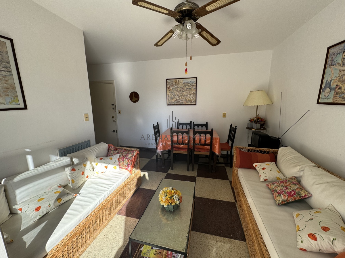 Apartamento ID.2762 - Apartamento de 1 dormitorio en venta en Punta del Este 