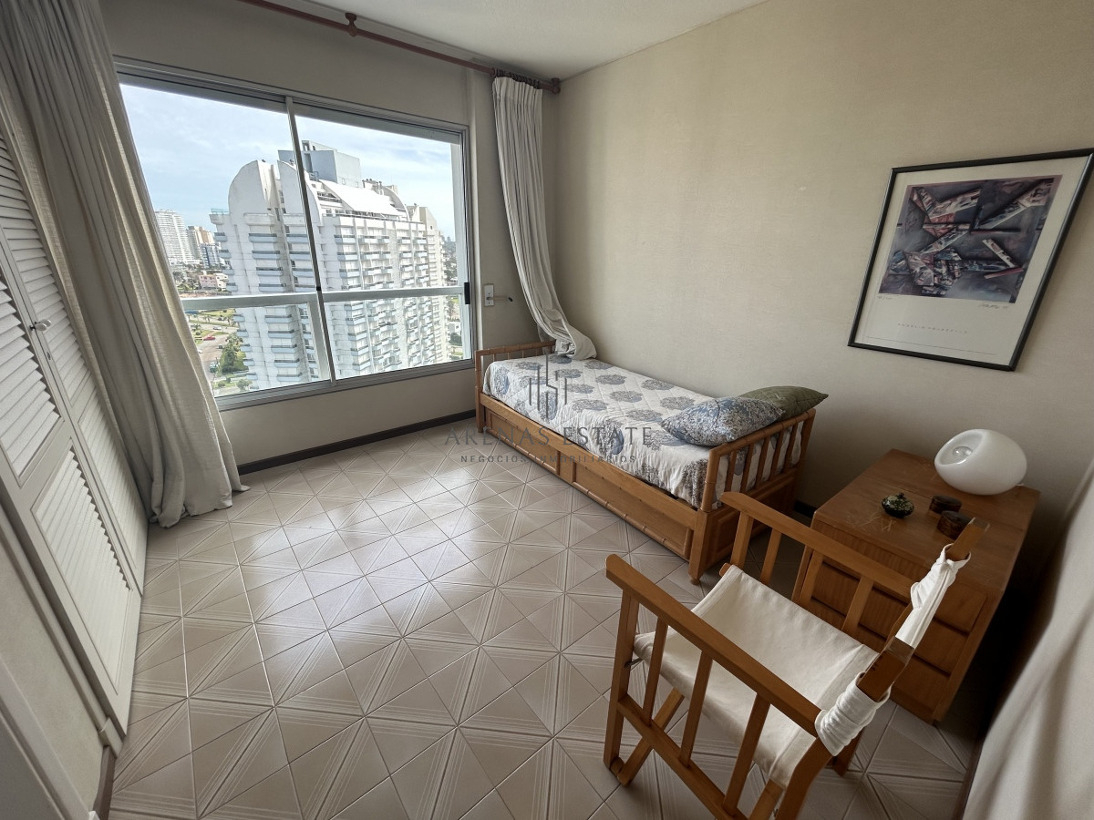 Apartamento ID.1729 - Apartamento de 3 dormitorios , Brava Punta del Este