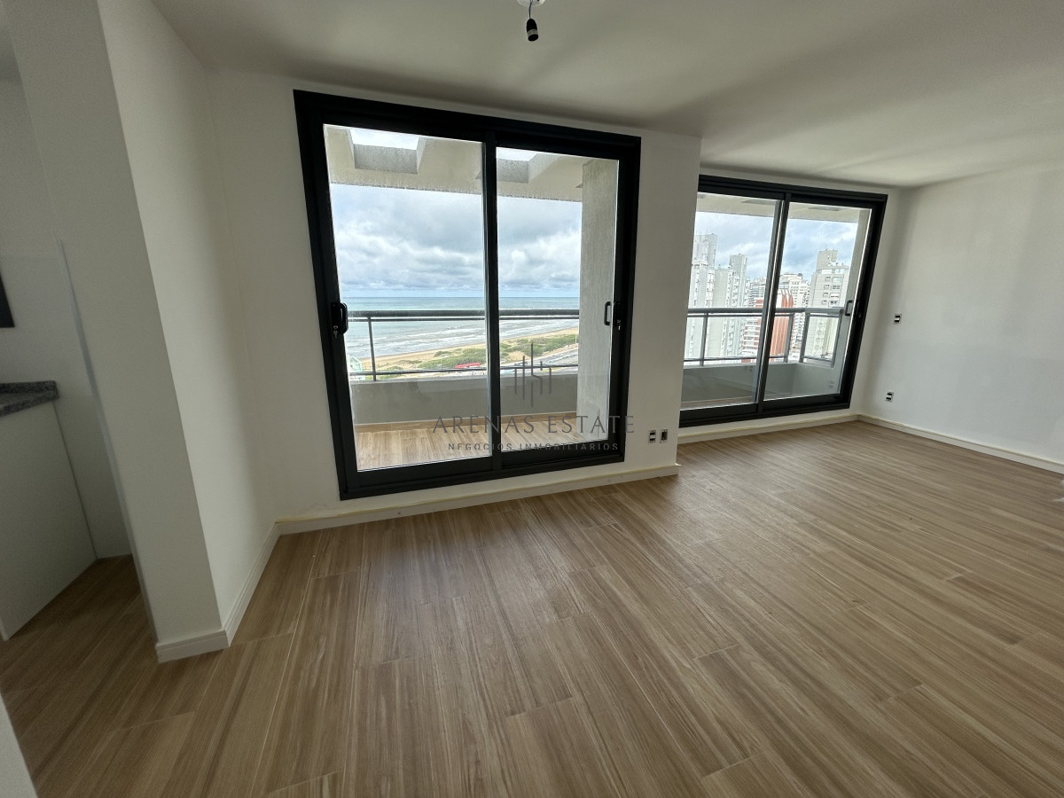 Apartamento ID.2583 - Apartamento de dos dormitorios en venta en Punta del Este ,  A estrenar!