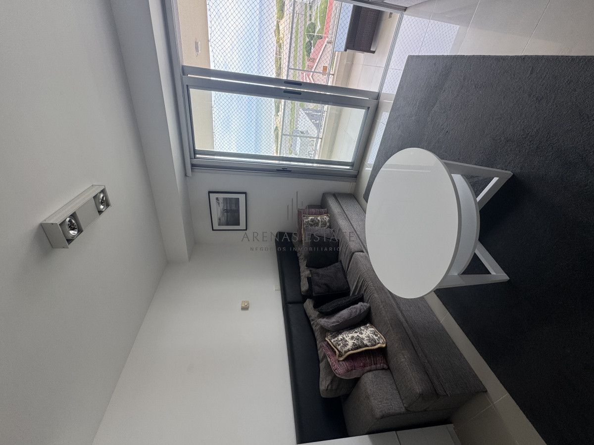Apartamento ID.3708 - Apartamento en venta en Punta del Este en  zona chiverta , dos dormitorios 