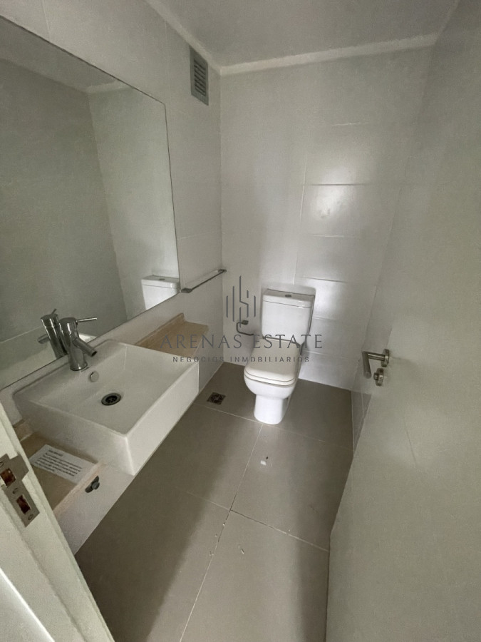 Apartamento ID.1491 - Apartamento a estrnar en venta Aidy Grill , Punta del Este
