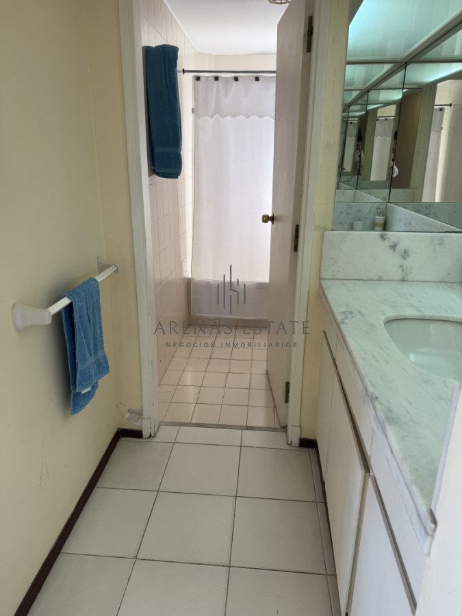 Apartamento ID.4122 - Apartamento en venta en primera linea de playa Brava Punta del Este 