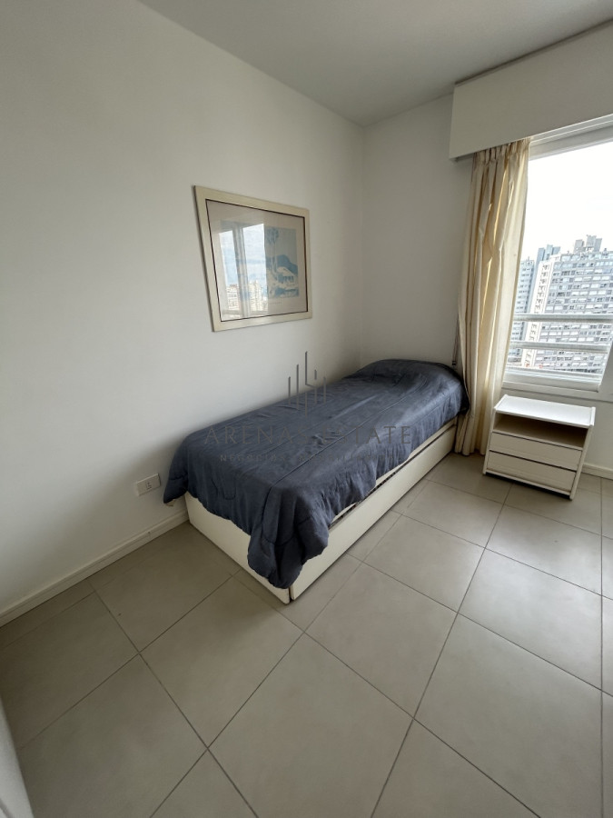 Apartamento ID.2237 - Apartamento de 3 dormitorios en venta en Punta del Este 