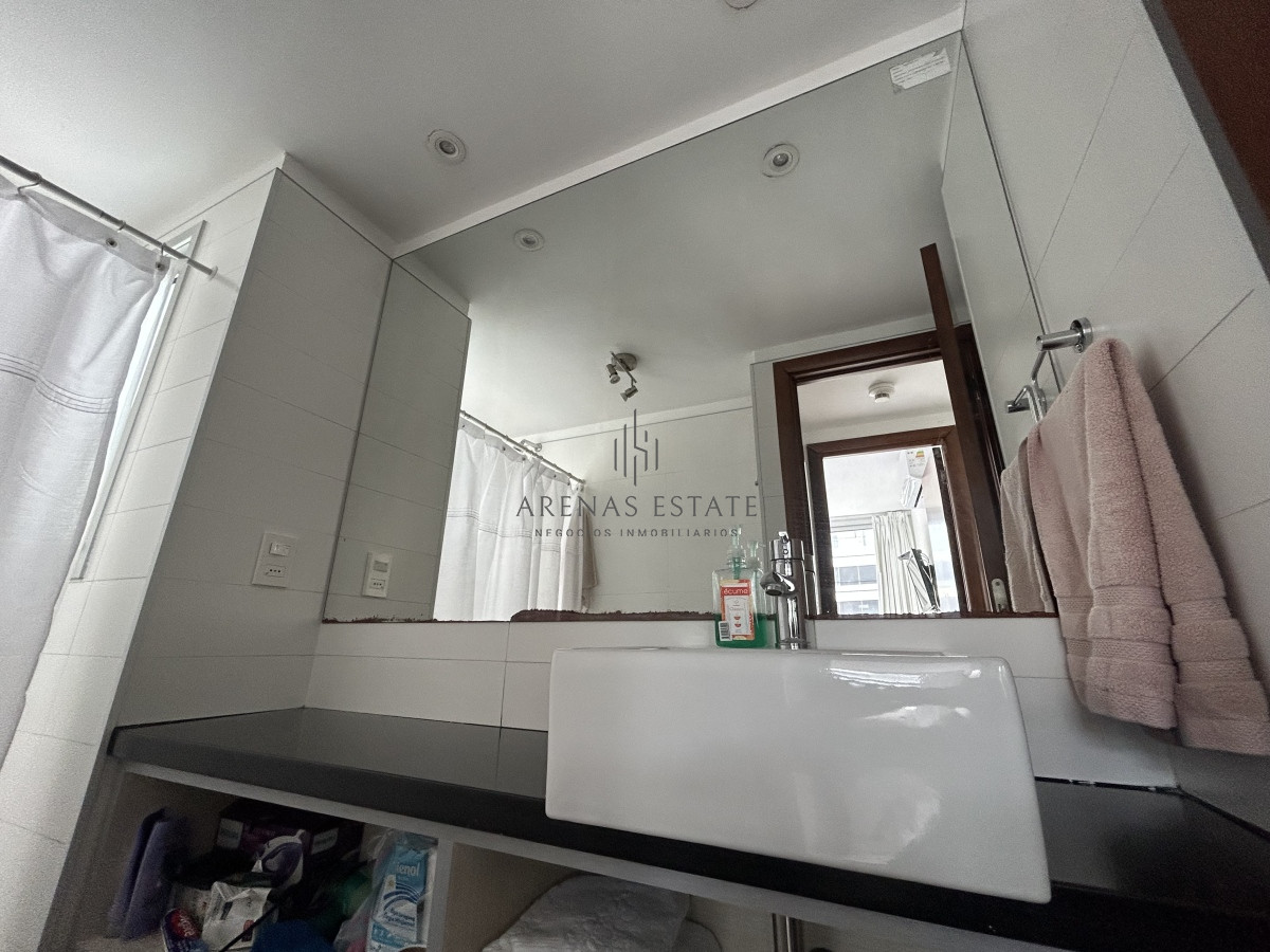 Apartamento ID.2075 - Apartamento de 1 dormitorio en venta en Punta del Este 